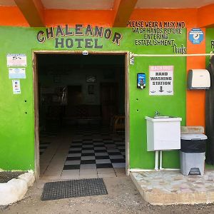 Chaleanor Hotel